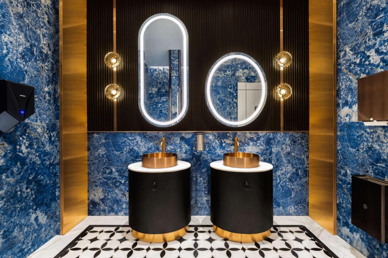 Radisson Mumbai Goregaon מראה חיצוני תמונה