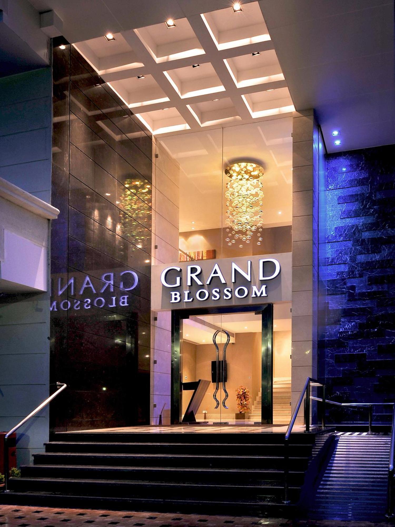 Radisson Mumbai Goregaon מראה חיצוני תמונה