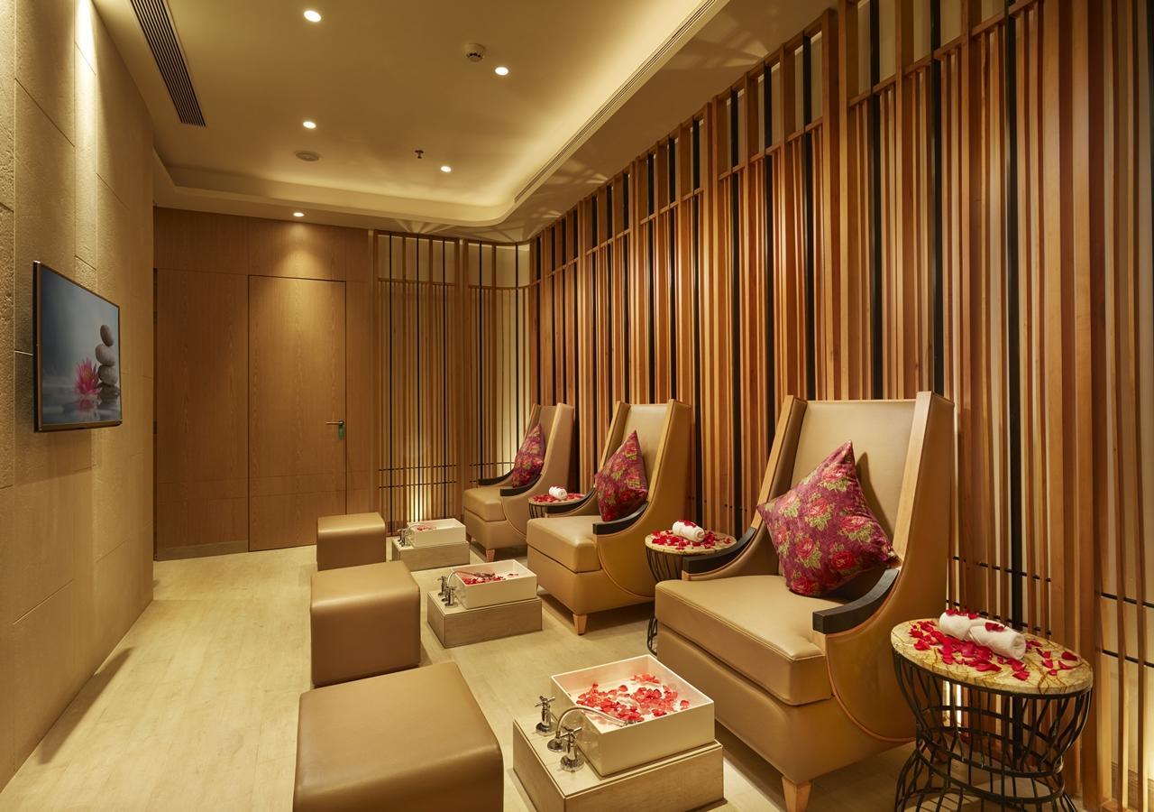 Radisson Mumbai Goregaon מראה חיצוני תמונה